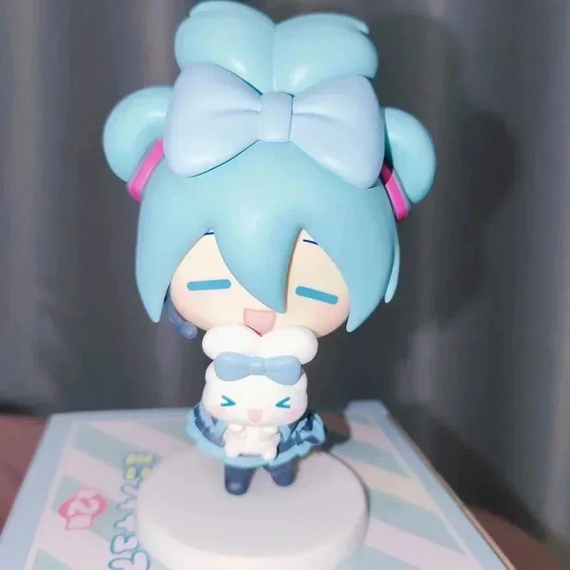 Anime Hatsune Miku Figure Cinnamoroll Figures, Miku Kawaii Action Figurine Q-version, Doll Model PVC Desktop Decoration Toys