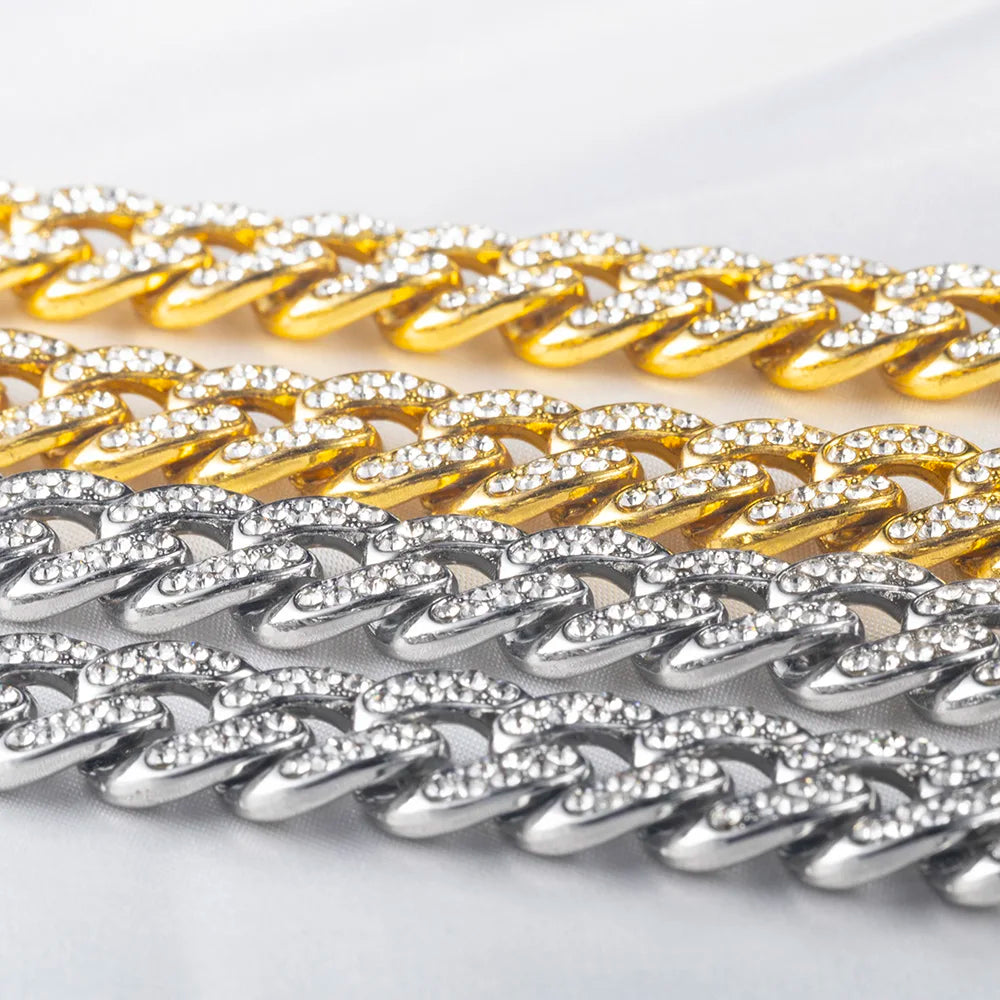 Man's Credit VISA Card Pendant With Zircon Miami Cuban Chain Necklaces