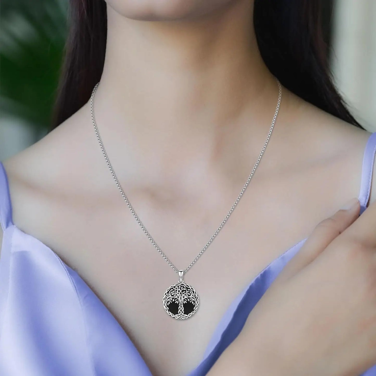 925 Sterling Silver Tree of Life Necklace Pendant Black Agate Celtic Knot