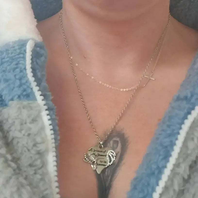 Hummingbird Pendant Necklace - Elegant Unisex Jewelry