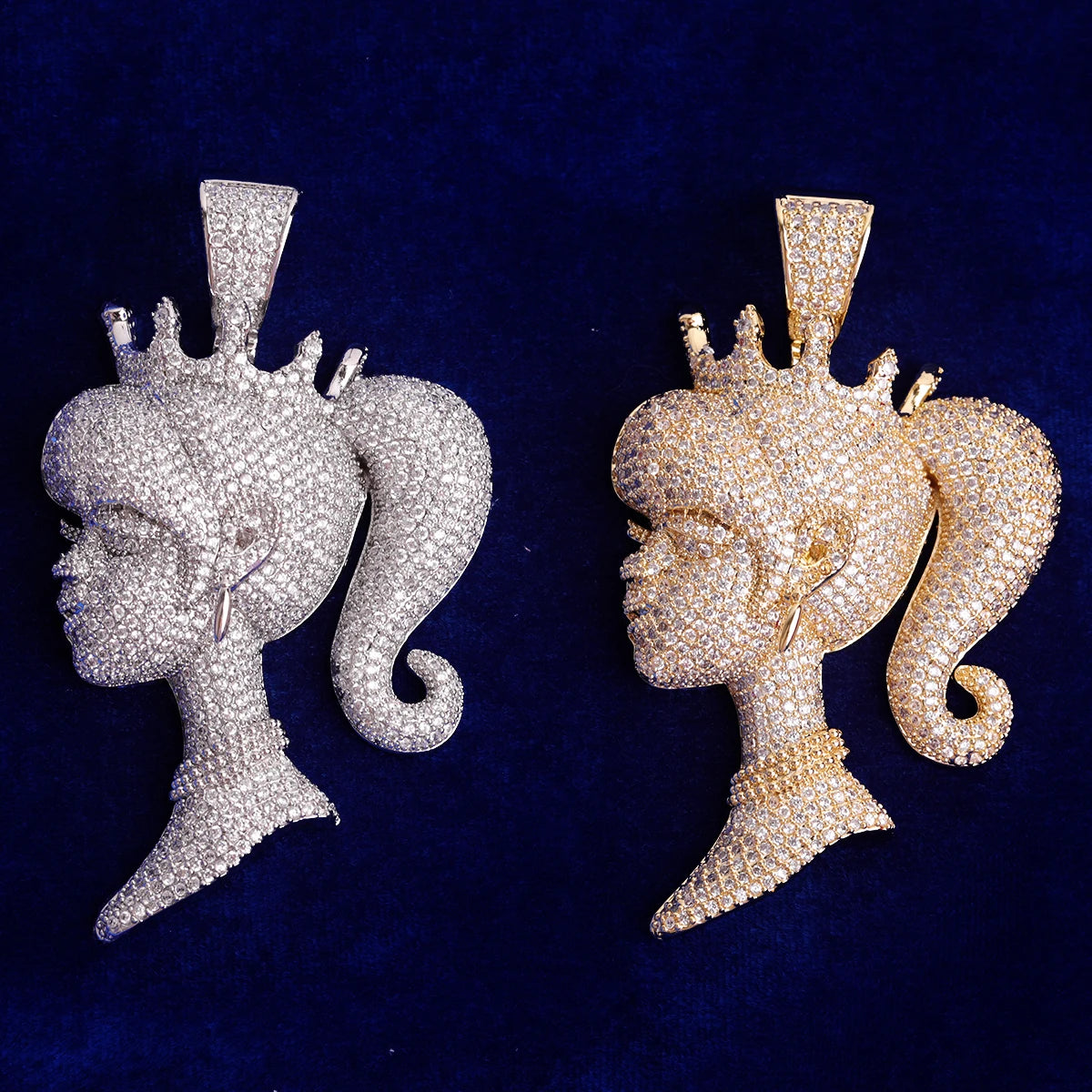 Bubble Letter Girl Head Shape Doll Queen Gold Plated Pendant