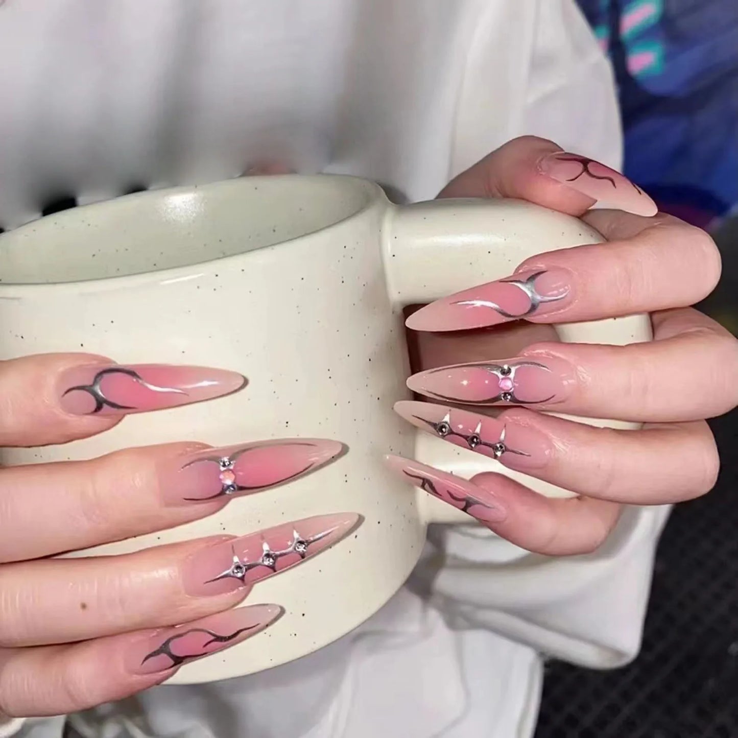 Almond French Style White Edge Fake Nails